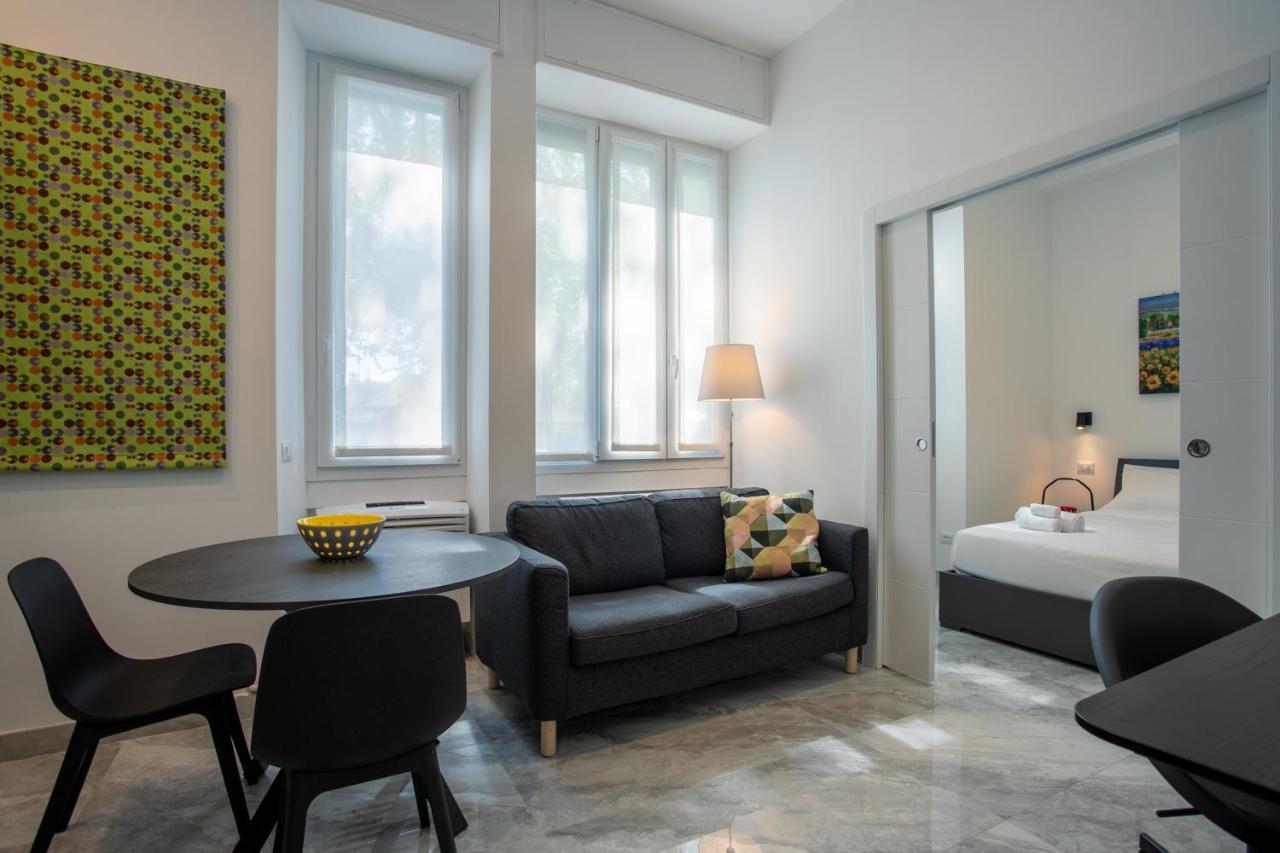 Luna Homes - Bilocale In Mac Mahon Милано Екстериор снимка