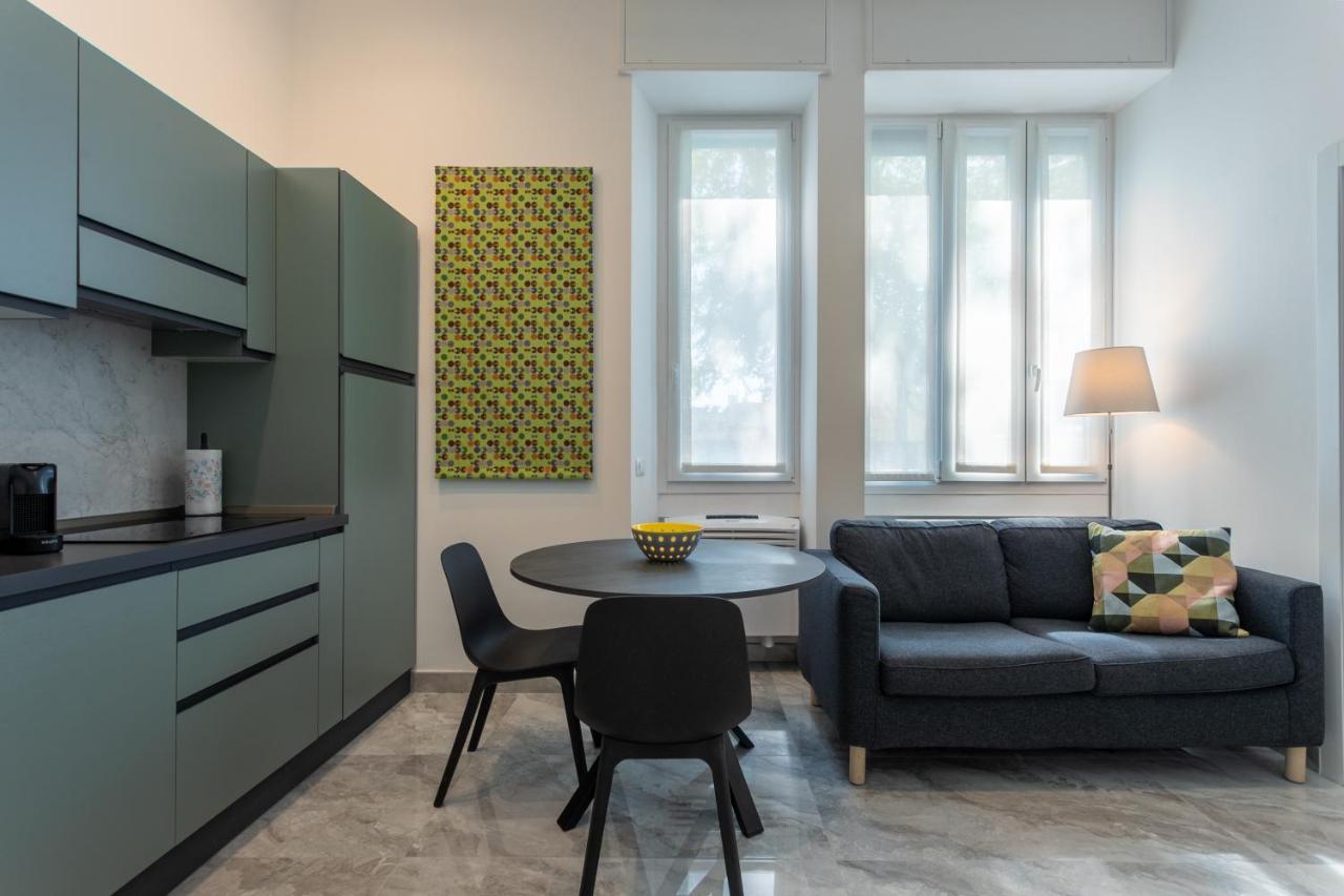 Luna Homes - Bilocale In Mac Mahon Милано Екстериор снимка